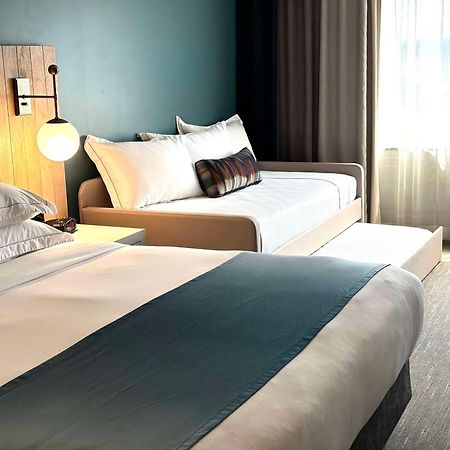 Suncoast Hotel Anaheim, Tapestry Collection By Hilton Екстериор снимка