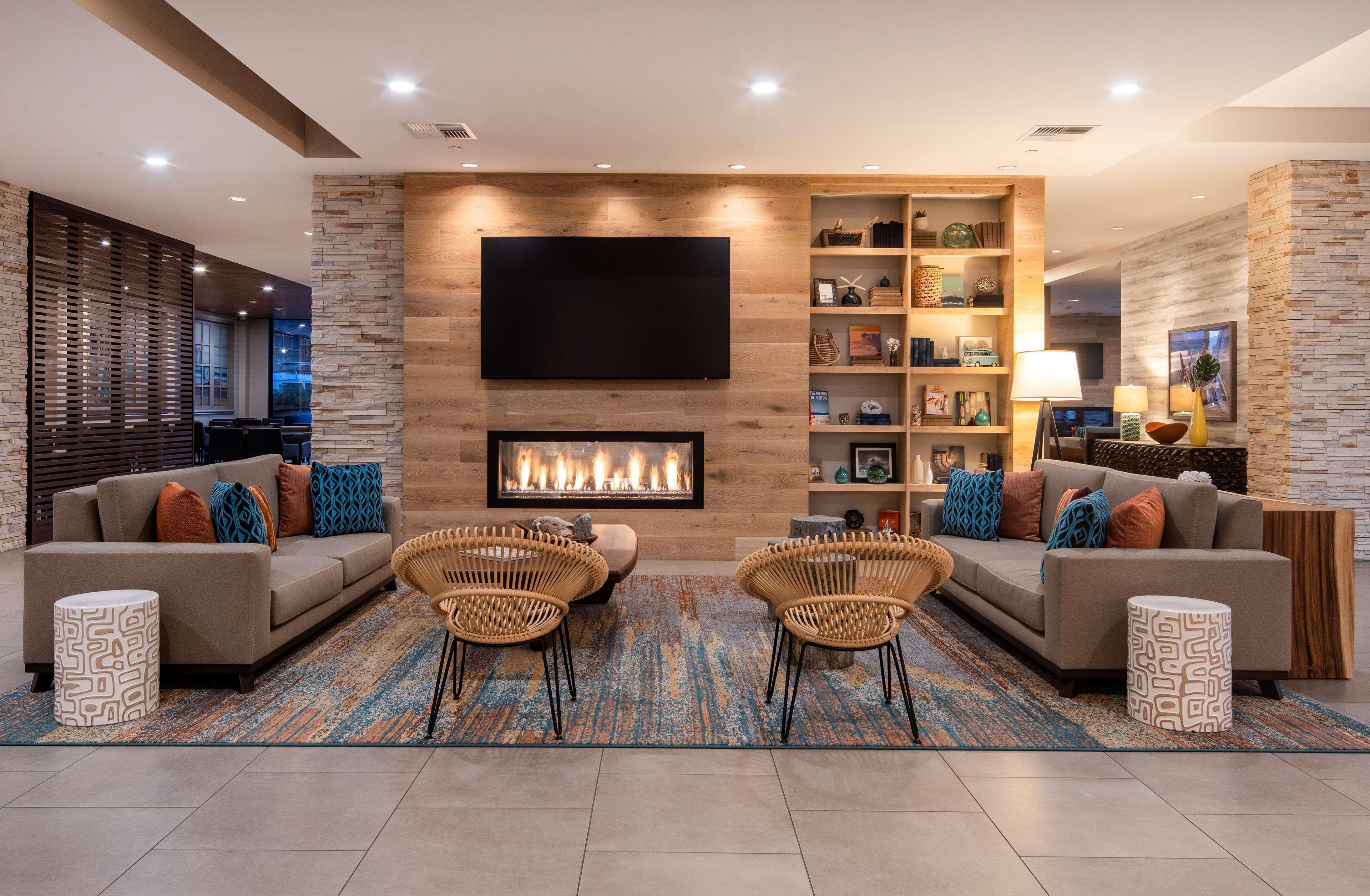 Suncoast Hotel Anaheim, Tapestry Collection By Hilton Екстериор снимка