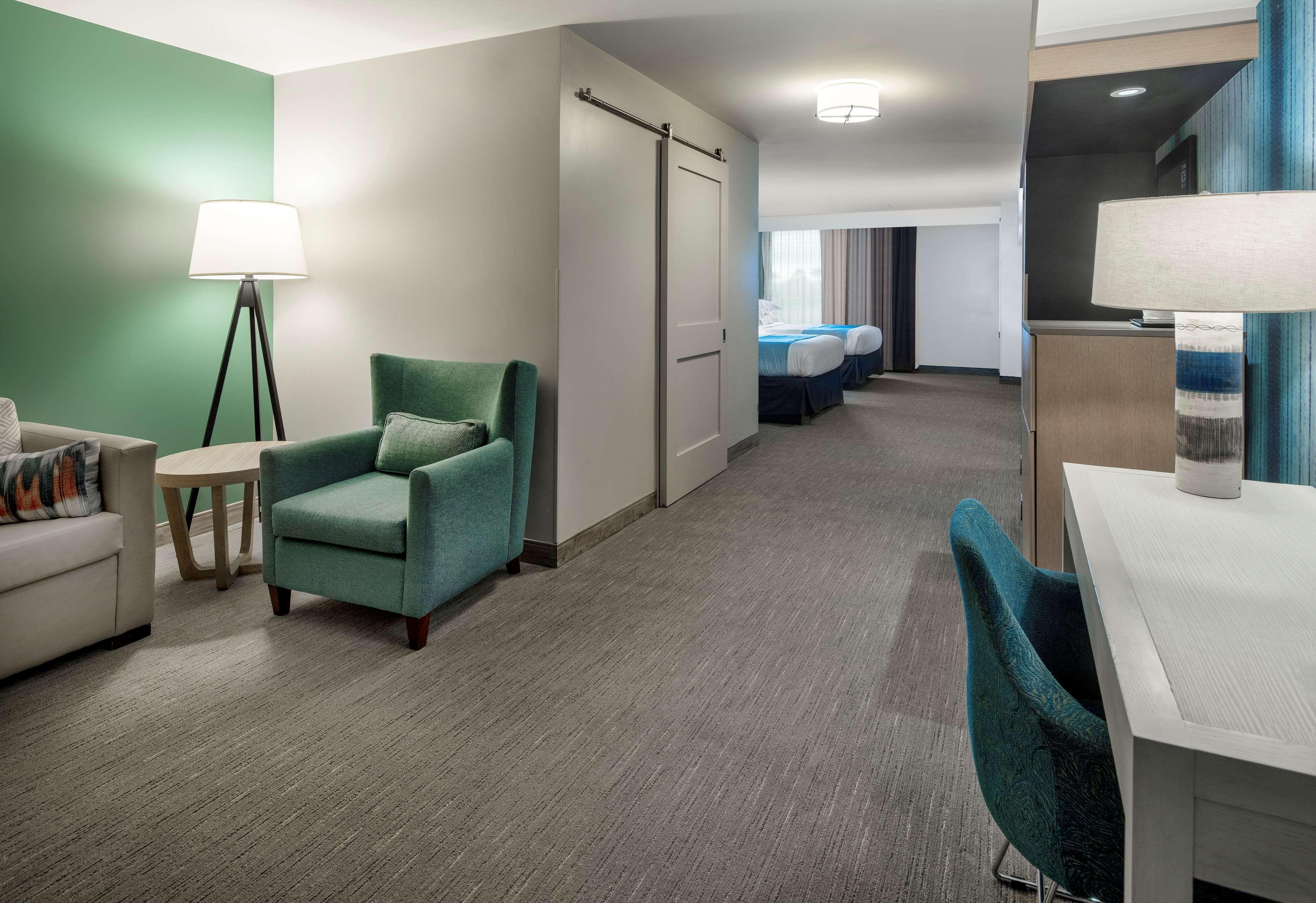 Suncoast Hotel Anaheim, Tapestry Collection By Hilton Екстериор снимка