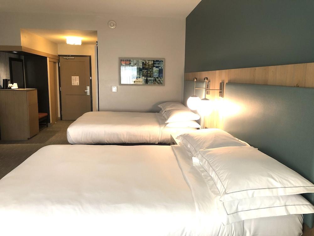 Suncoast Hotel Anaheim, Tapestry Collection By Hilton Екстериор снимка