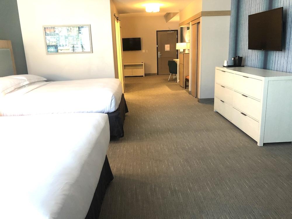 Suncoast Hotel Anaheim, Tapestry Collection By Hilton Екстериор снимка