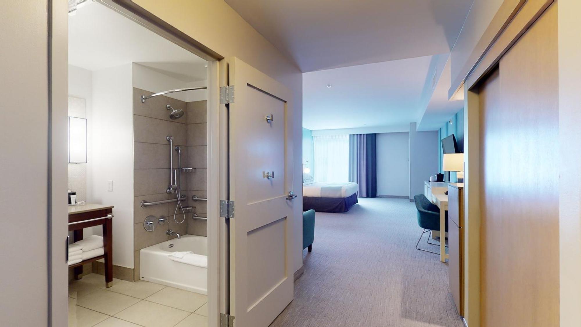 Suncoast Hotel Anaheim, Tapestry Collection By Hilton Екстериор снимка